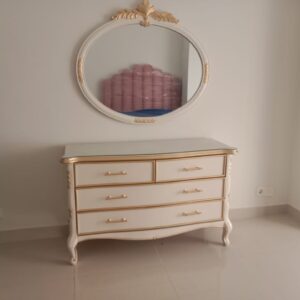 Wooden dresser & mirror