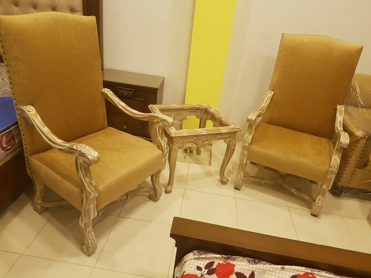 Modern bedroom chair set with price