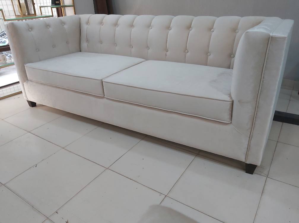 Modern button sofa