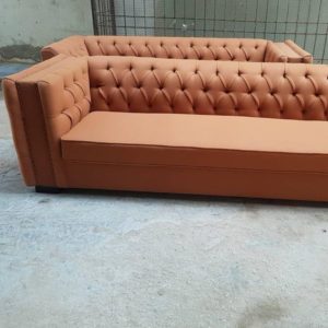 Tufting arm sofa