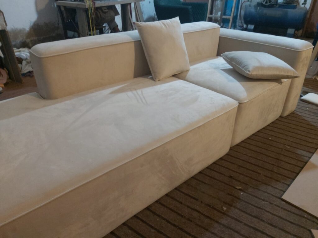 Modern fabric sofa