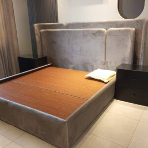 Wooden fabricated bed